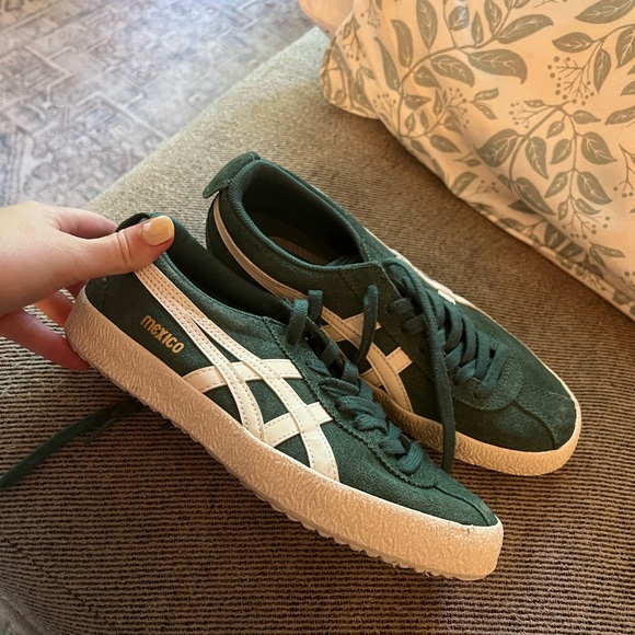 Stunning green pine onitsuka tiger Mexico 66 shoes in a EU 37.5. This is unisex - Picture 3 of 3